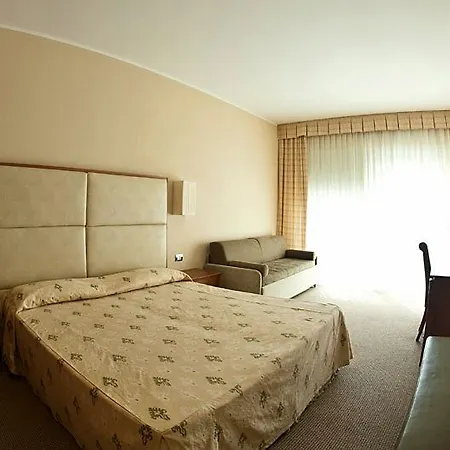 Отель Cta Altalia 4*